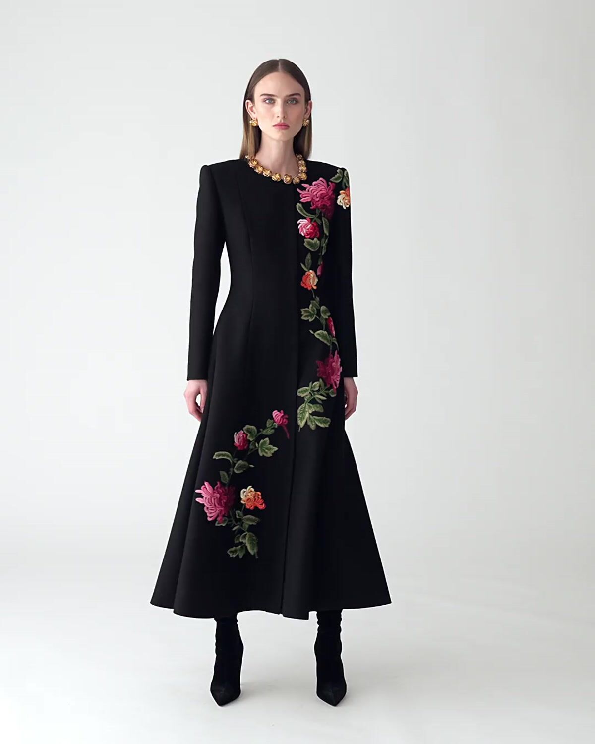 embroidered dress coat Eliana Embroidered Plaid Coat – Gorsuch main image 1