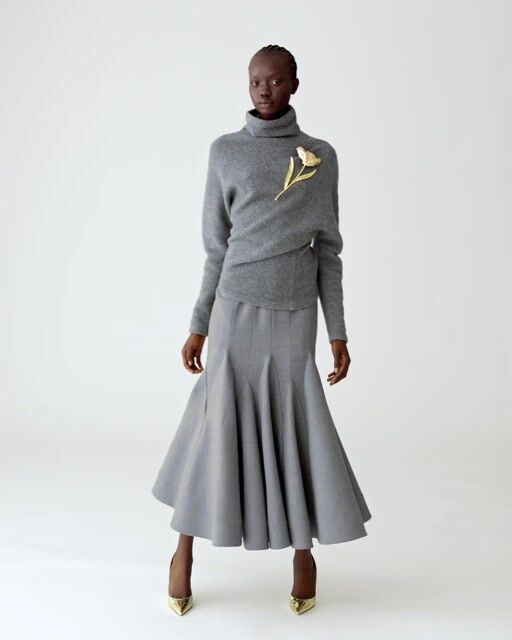 RIER リア TURTLENECK Asymmetric Turtleneck Sweater - Ready - To - Wear | Carolina